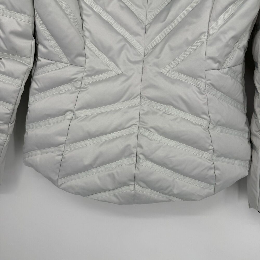 Obermeyer Jacket Coat Puffer Bombshell Hood Ski Apres Down White/Gray Women Sz 6 - Picture 13 of 16